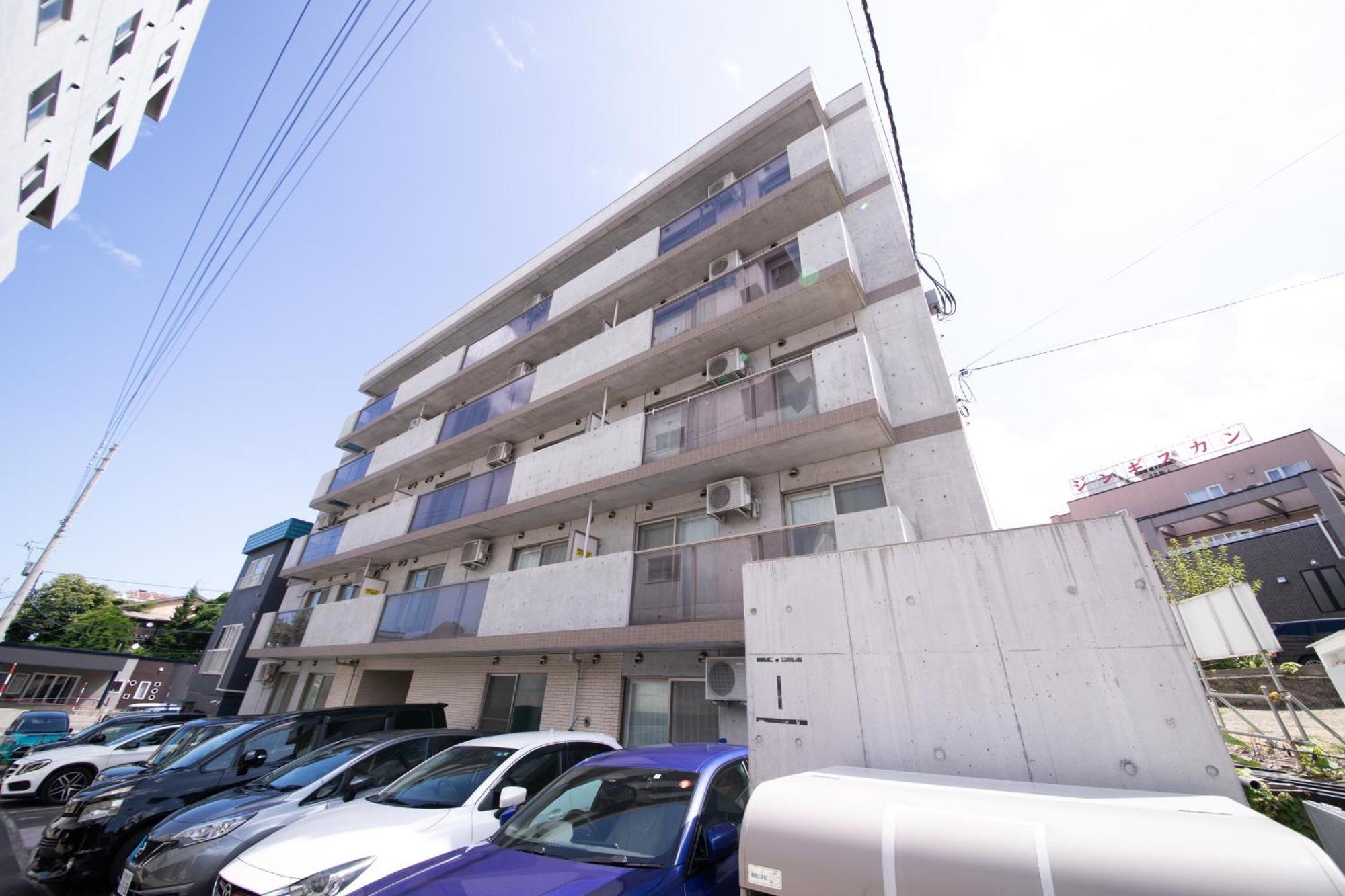 Apartment Sampo Otaru